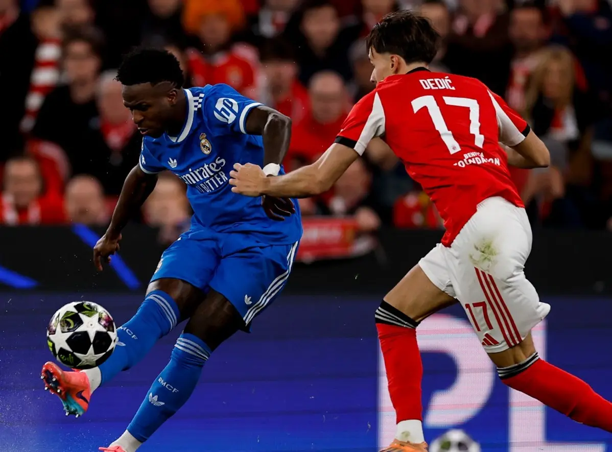 ‘fiquei-chocado-e-triste’,-diz-presidente-da-fifa-sobre-caso-de-racismo-contra-vini-jr.-em-real-madrid-x-benfica