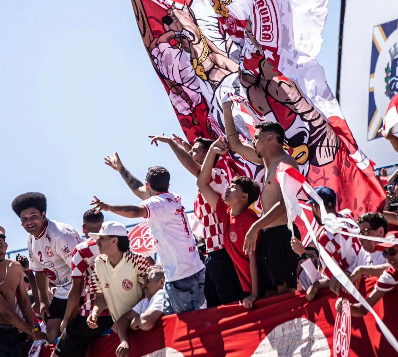 com-ingressos-ate-r$-120,-anapolina-abre-venda-para-semifinal-do-campeonato-goiano