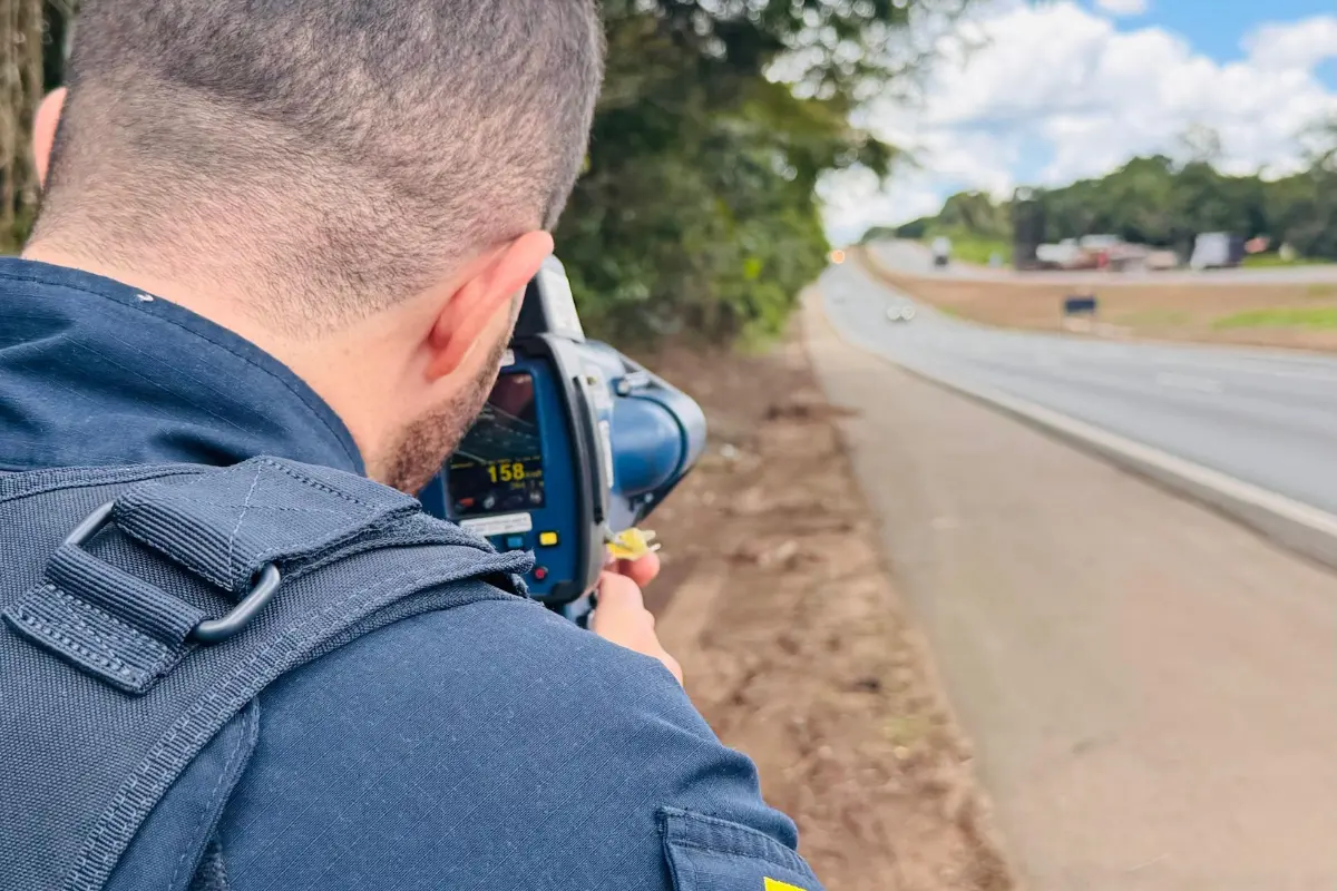 operacao-carnaval:-mais-de-3-mil-motoristas-sao-flagrados-por-excesso-de-velocidade-nas-rodovias-de-goias