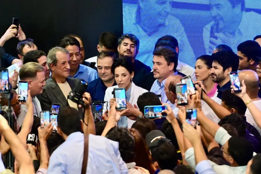 filha-de-iris,-ana-paula-deixa-o-mdb-e-se-filia-ao-pl-para-ser-vice-de-wilder