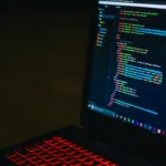 como-o-nobreak-protege-wi-fi-e-eletronicos-quando-cai-a-energia