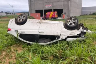 motorista-morre-apos-ser-arremessado-para-fora-do-veiculo-em-capotamento-na-go-164-em-goias