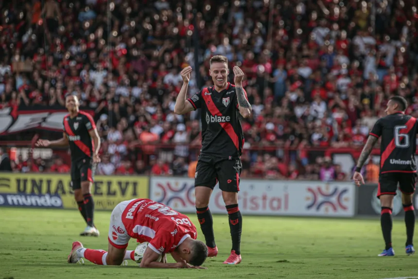 vila-nova-ainda-nao-venceu-nenhum-classico-e-chega-pressionado-a-semifinal