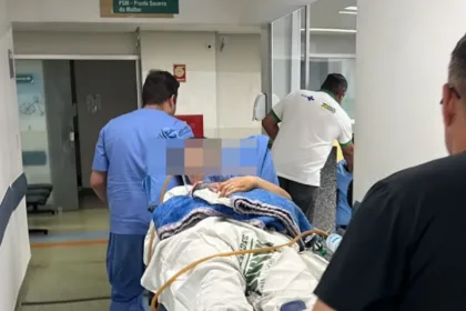 gestante-de-risco-da-a-luz-em-ambulancia-sem-equipe-entre-itaberai-e-goiania