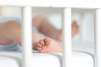 “nasceu-nas-minhas-maos”:-tia-relata-parto-em-ambulancia-sem-equipe-em-goias