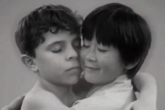 presidente-da-coreia-do-sul-posta-video-de-ia-abracando-lula-e-web-reage:-“macron-ta-com-ciumes”