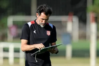 atletico-mg-anuncia-eduardo-dominguez-como-novo-treinador