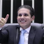 hugo-motta-diz-que-governo-e-derrite-fecharam-acordo-e-pl-antifaccao-pode-ser-votado-nesta-terca-feira-–-brasil-247