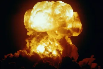 russia-acusa-ucrania-de-tentar-obter-arma-nuclear-com-reino-unido-e-franca-–-cnn-brasil