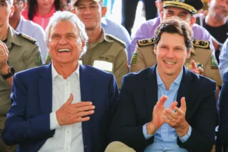 base-de-caiado-e-daniel-vai-dar-largada-a-pre-campanha-de-2026-no-dia-14/3-em-jaragua 