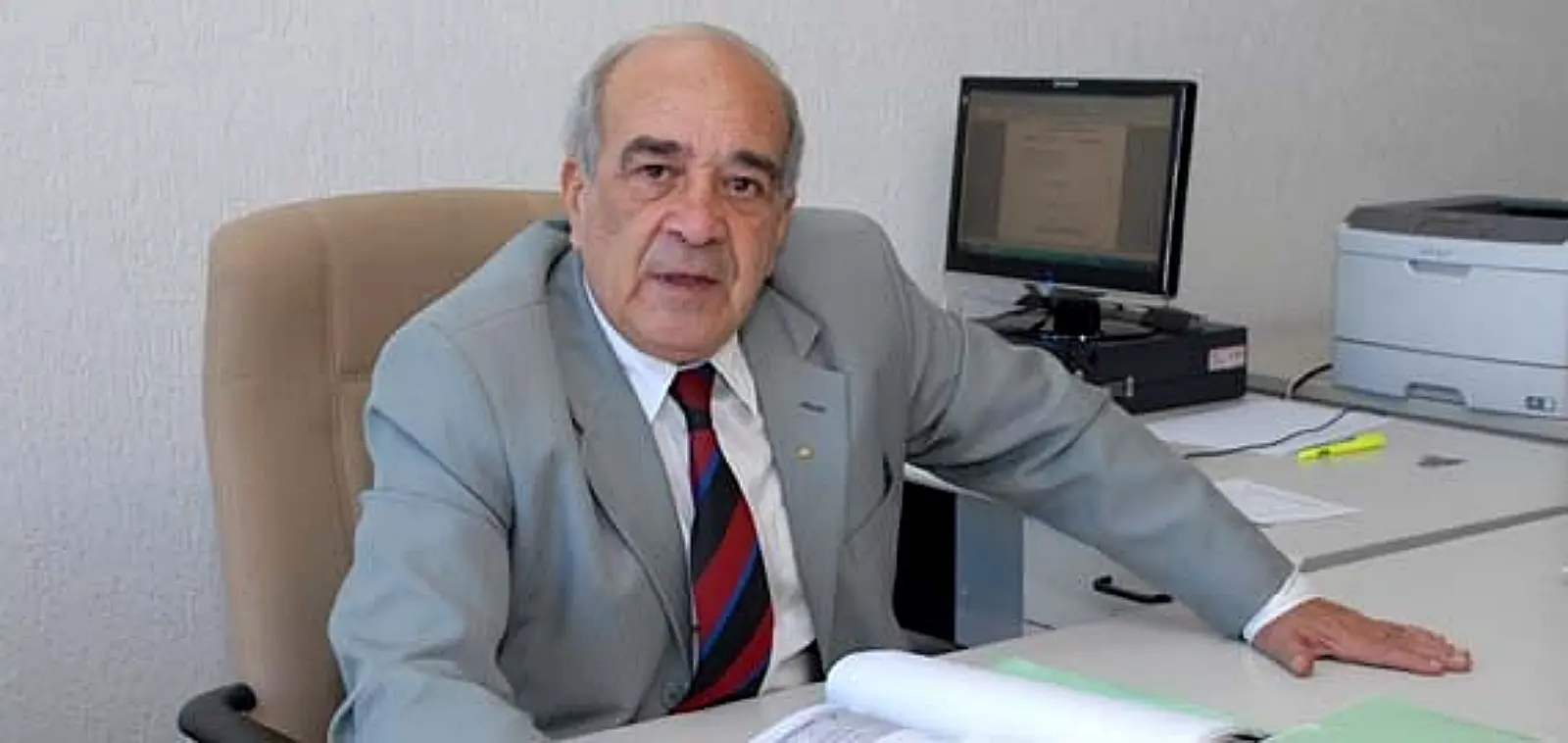 desembargador-do-tjgo-e-aposentado-compulsoriamente-apos-assedio-contra-servidora:-“tentou-me-beijar-e-deu-tapa”