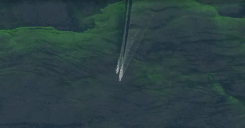 imagens-de-satelite-mostram-porta-avioes-dos-eua-no-mar-arabico-–-cnn-brasil