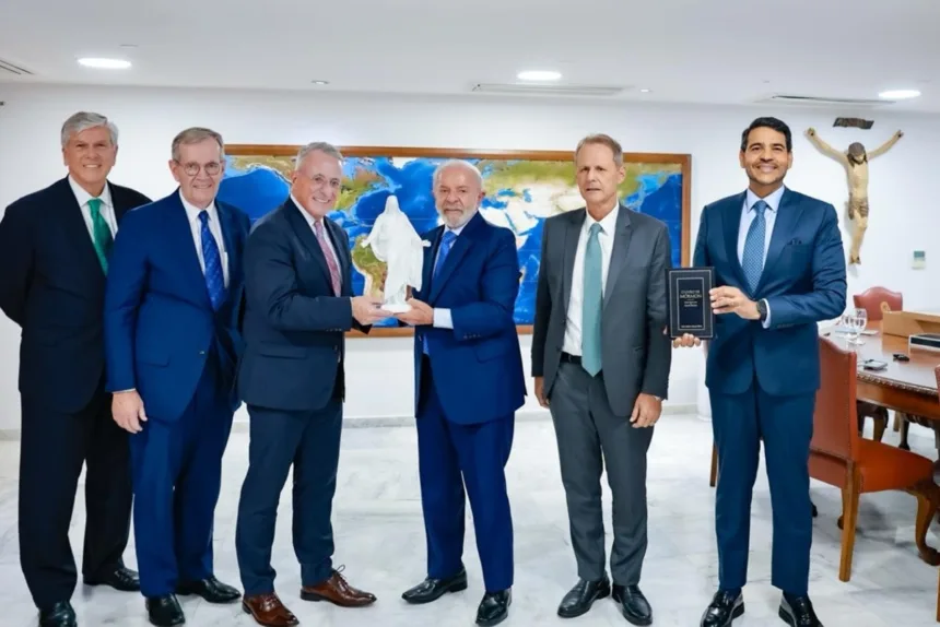 lula-se-reune-com-lideres-mormons-apos-polemica-em-desfile-de-carnaval