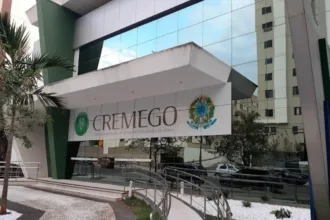 dengue:-saude-aciona-cremego-contra-‘atentado-a-saude-publica’-em-goiania