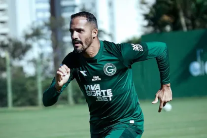 goias-x-anapolina:-confira-a-provavel-escalacao-do-verdao-para-o-confronto-do-goianao