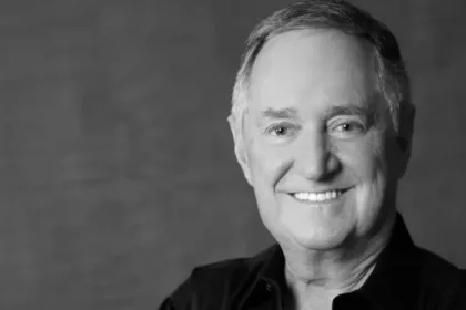 cantor-neil-sedaka,-lenda-do-rock,-morre-aos-86-anos