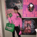 garota-recria-foto-que-viralizou-e-virou-meme-nas-redes-sociais-10-anos-depois