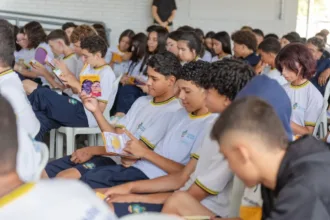 projeto-leva-debate-sobre-violencia-contra-mulher-a-escolas-de-12-cidades-de-goias;-veja-quais