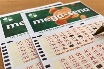 mega-sena-acumula-e-premio-principal-vai-para-r$-130-milhoes