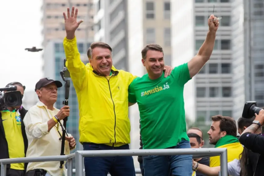 ato-na-paulista-reune-flavio,-nikolas-e-governadores-em-ensaio-para-reunificar-direita