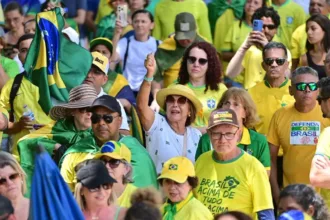 ‘acorda-brasil’-reune-liderancas-de-direita-em-goiania-em-ato-contra-ministros-do-stf-e-lula