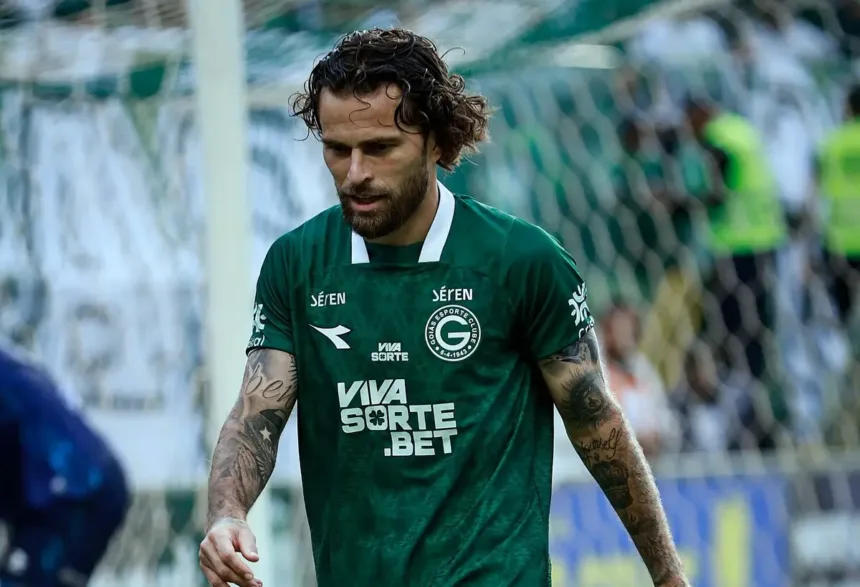 lucas-lima-fala-sobre-sentimento-ruim-de-perder-penalti,-mas-valoriza-forca-do-goias-nos-jogos-decisivos