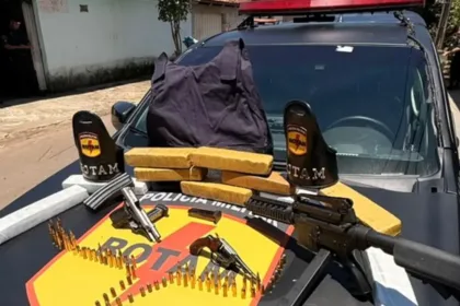 rotam-apreende-fuzil,-pistola,-revolver-e-drogas-apos-confronto-em-goiania