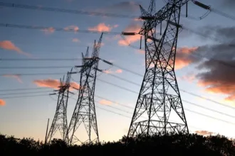 ‘troca-de-concessionaria’,-diz-caiado-apos-goias-alcancar-melhor-resultado-no-fornecimento-de-energia