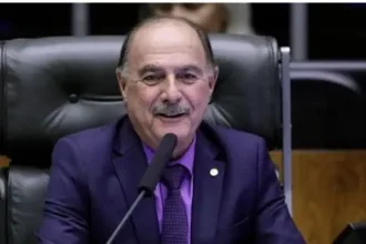 zacharias-calil-se-reune-com-daniel-e-bruno-peixoto,-confirma-ida-ao-mdb-e-entra-na-disputa-pelo-senado-na-base-governista