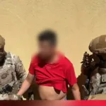 apos-bate-boca-em-bar,-homem-joga-mulher-para-fora-de-carro-e-prende-filhos-em-casa