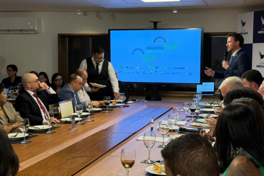 grupo-de-parlamentares-defende-mais-debate-e-adiamento-do-fim-da-escala-6×1