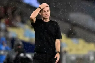 filipe-luis-e-demitido-mesmo-apos-goleada-e-classificacao-para-a-final-campeonato-carioca