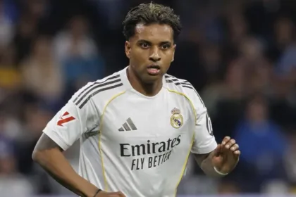 rodrygo-rompe-ligamento-do-joelho-direito-e-esta-fora-da-copa-do-mundo