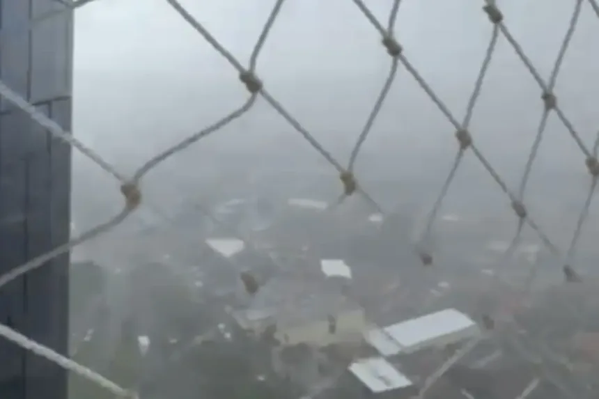 chove-forte-em-bairros-da-regiao-leste-de-goiania;-video