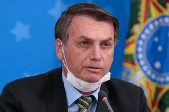 bolsonaro-teve-na-papudinha-144-atendimentos-medicos,-media-de-tres-por-dia,-diz-moraes