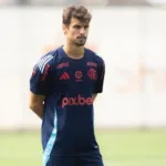 apos-filipe-luis,-rodrigo-caio-deixa-comissao-do-flamengo