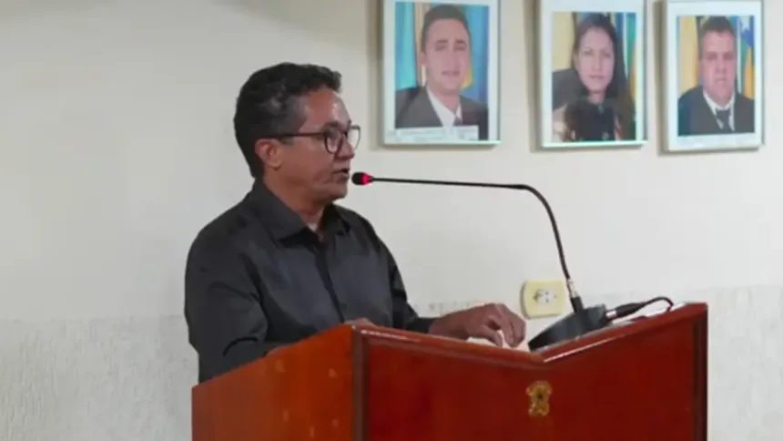 vereador-de-rialma-acusa-alexandre-de-moraes-de-ser-‘cara-do-comando-vermelho’-e-‘pcc’