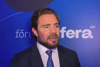 mendonca-desobriga-vorcaro-de-comparecer-a-cpi-do-crime-organizado