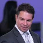 ramagem-sobre-tentativa-de-suicidio-de-“sicario”-na-pf:-“altamente-improvavel”