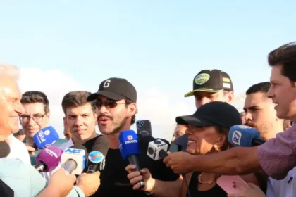 gusttavo-lima-reforca-carinho-pelo-vila-nova-ao-falar-sobre-possivel-investimento