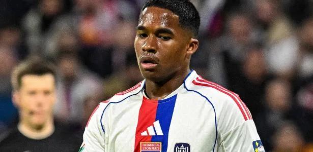 ‘fantasmagorico’:-jornais-franceses-criticam-endrick-em-eliminacao-do-lyon-–-uol