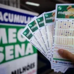 mega-sena-acumula-e-premio-chega-a-r$-50-milhoes.-veja-numeros