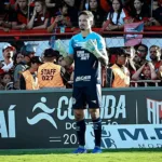 “nao-tem-nada-ganho”,-diz-goleiro-tadeu-apos-vitoria-do-goias-sobre-atletico