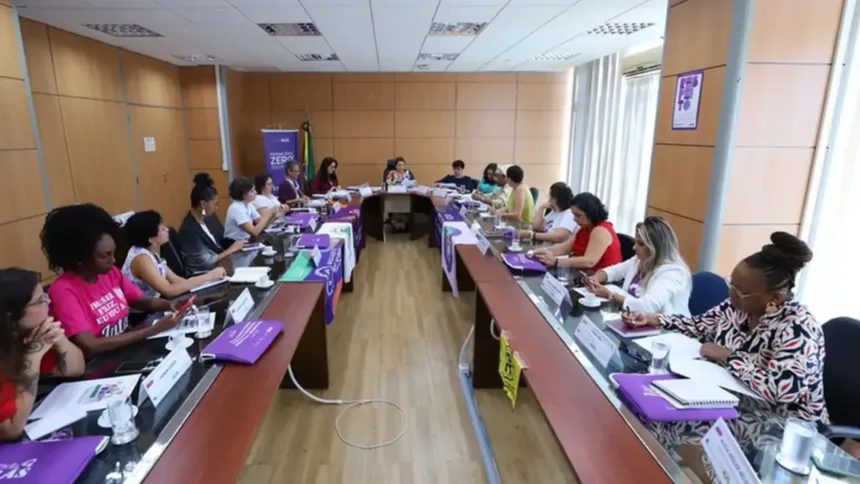 movimento-feminista-protesta-contra-escala-6×1-e-violencia-global