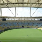 time-leva-multa-apos-xingamentos-e-“forte-cheiro”-de-maconha-na-arquibancada-–-bnews