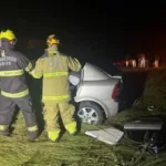 mae-e-filho-morrem-apos-carro-colidir-com-carreta-na-go-164,-em-sao-miguel-do-araguaia