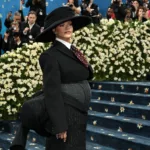 casa-de-rihanna-em-beverly-hills-e-alvo-de-disparos;-suspeita-e-detida-–-g1