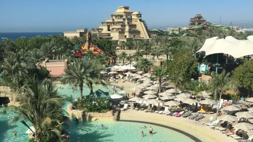 vereadora-denuncia-funcionario-de-parque-aquatico-por-assedio-sexual-no-ce