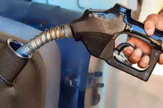 guerra-faz-preco-do-diesel-subir-ate-80-centavos-em-distribuidoras