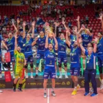 volei-renata-vence-cruzeiro-de-virada-e-conquista-titulo-inedito-da-copa-brasil